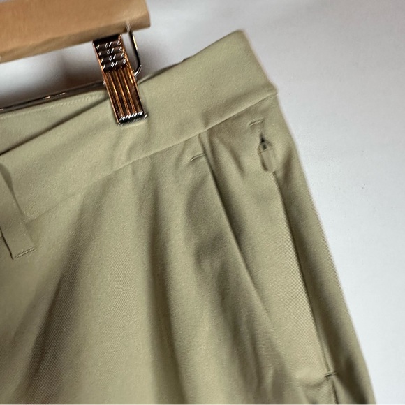 Lululemon ABC Pants - Picture 4 of 6